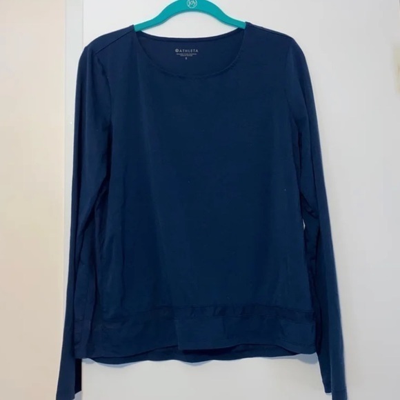 Athleta Tops - Athleta blue long sleeve top